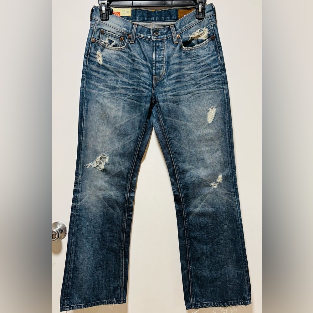 GAP VTG Men's 1969 Standard Fit Light Blue Jeans 30X30